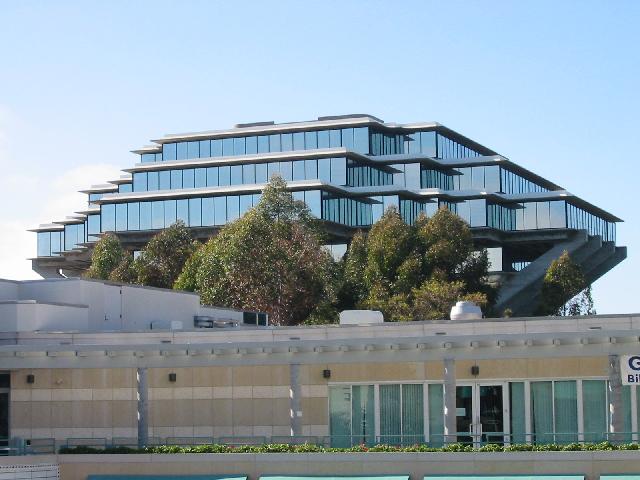 Image of Architecture of UCSD Geisel Library